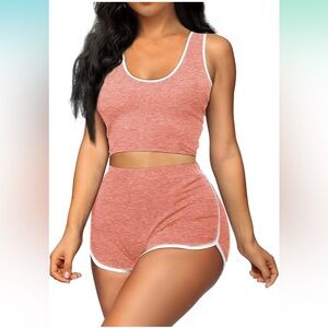 Like new pink and white short set